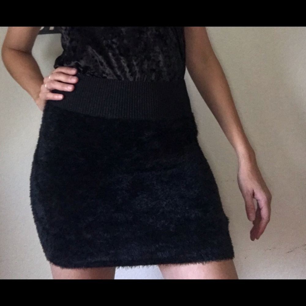 Urban outfitters cozy skirt size Xs.